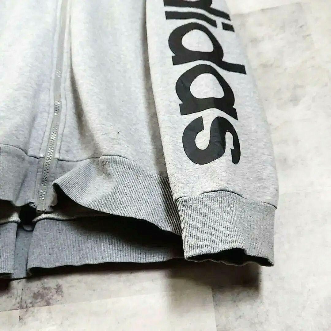 adidas(アディダス)のAdidas  アディダス パーカー Lグレー エッセンシャルズ スポーツ メンズのトップス(パーカー)の商品写真