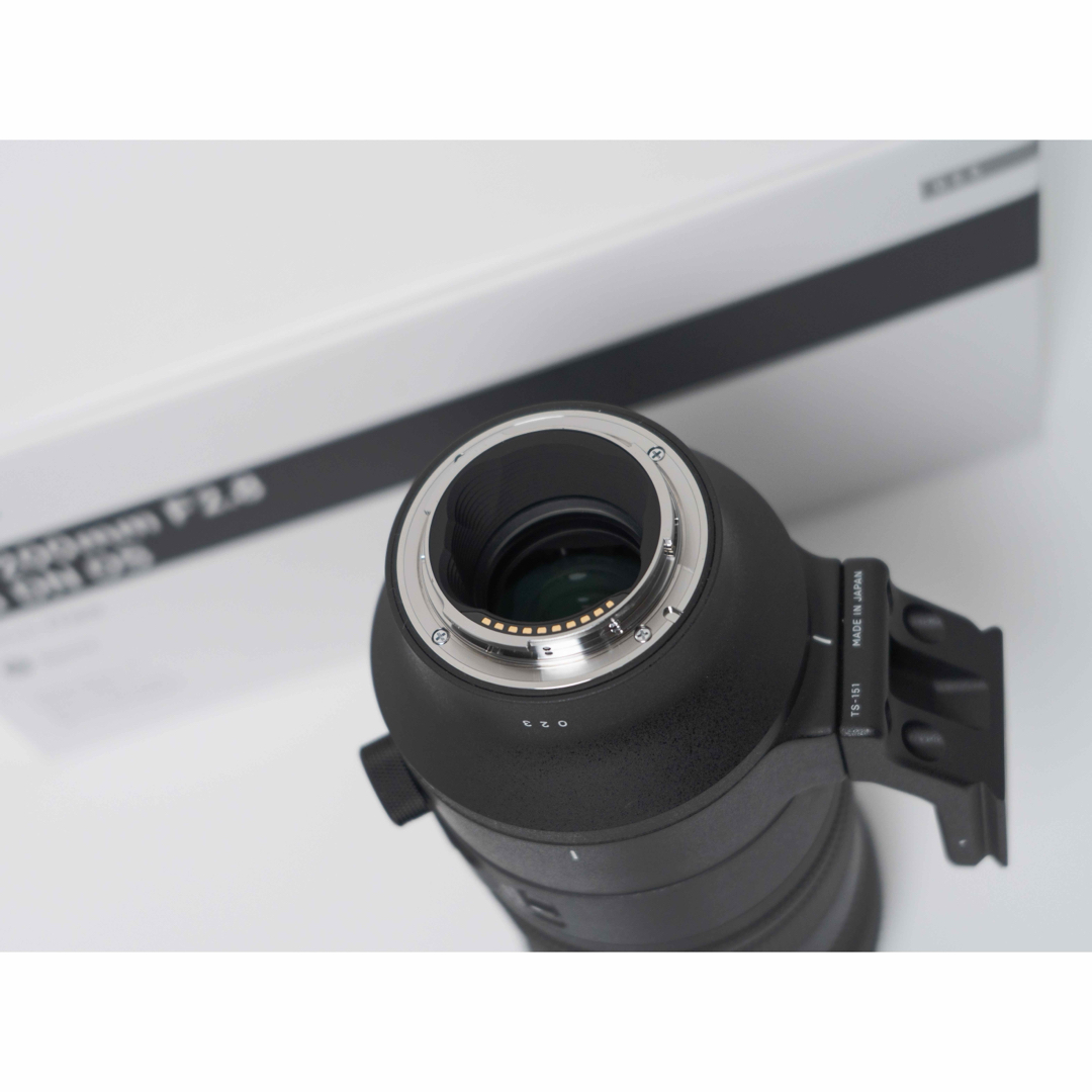 SIGMA(シグマ)のほぼ新品　SIGMA 70-200mm F2.8 DG DN OS Sports スマホ/家電/カメラのカメラ(レンズ(ズーム))の商品写真