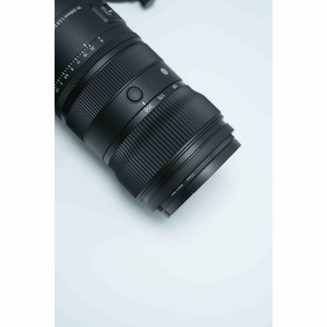 SIGMA(シグマ)のほぼ新品　SIGMA 70-200mm F2.8 DG DN OS Sports スマホ/家電/カメラのカメラ(レンズ(ズーム))の商品写真