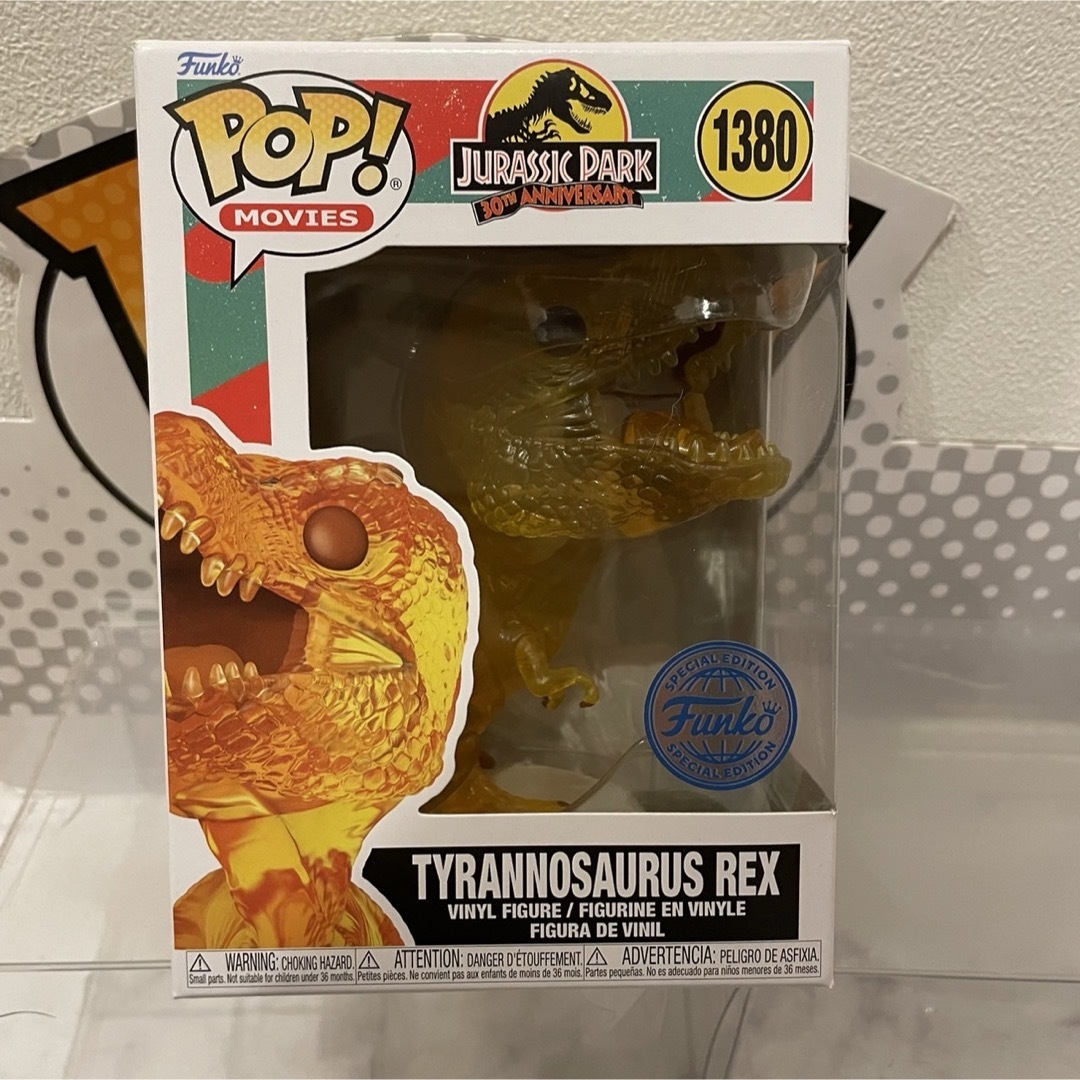 FUNKO(ファンコ)のFUNKO POP! ジュラシックパーク　T-REX 琥珀 限定 エンタメ/ホビーのフィギュア(SF/ファンタジー/ホラー)の商品写真