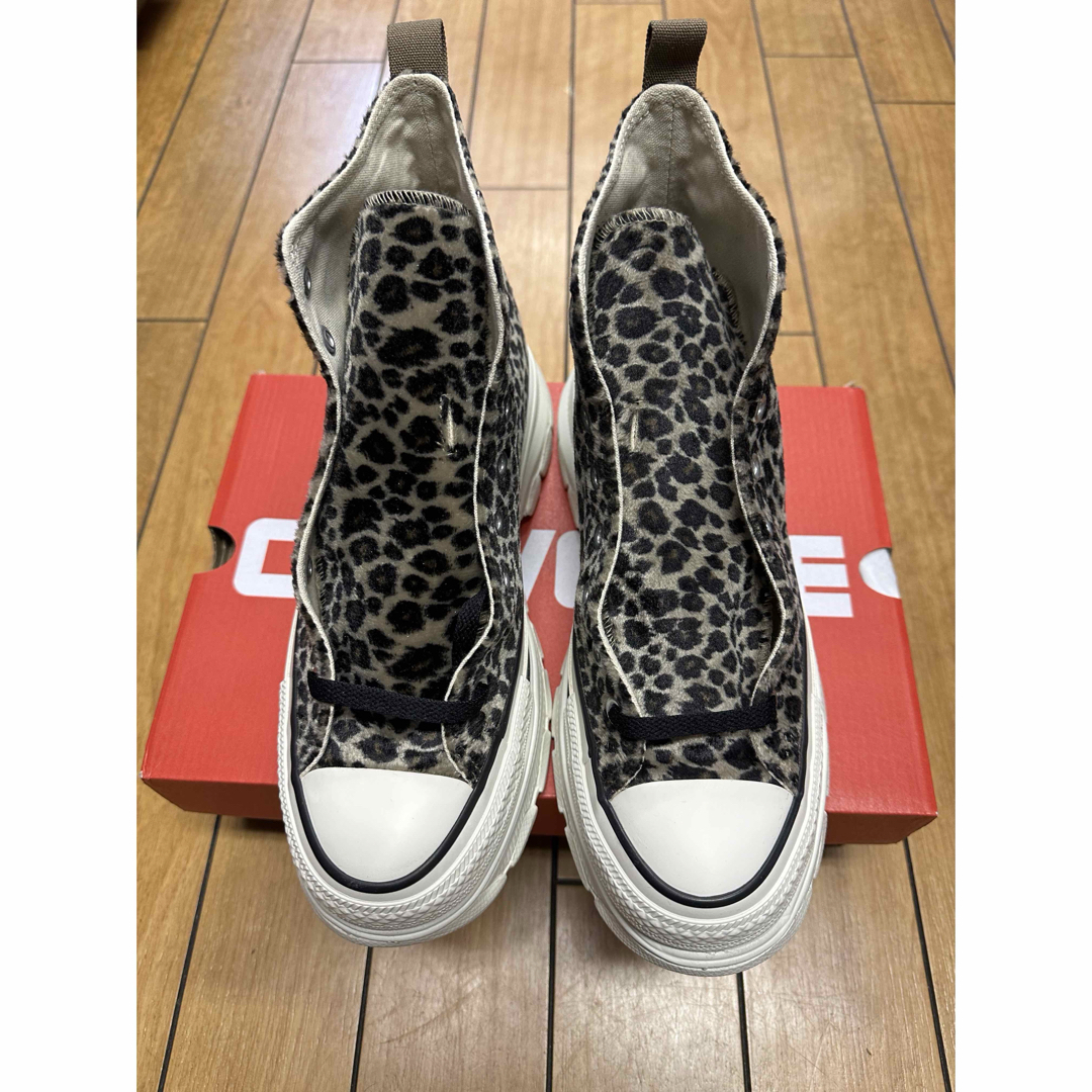 ALL STAR（CONVERSE）(オールスター)の✨新品✨コンバース　オールスター　トレックウェーブ　アニマルファー　厚底 レディースの靴/シューズ(スニーカー)の商品写真