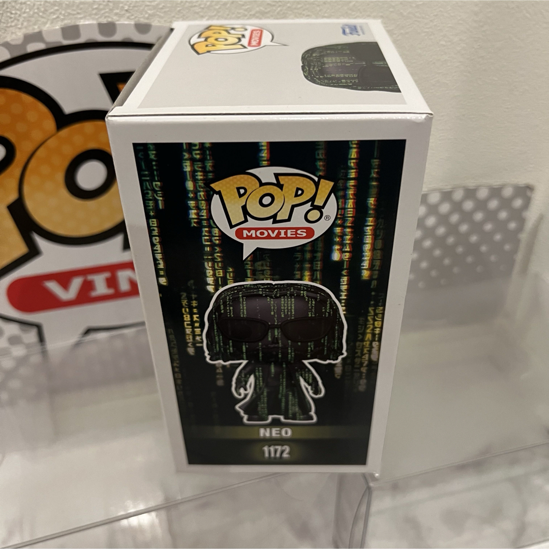 FUNKO(ファンコ)のFUNKO POP! マトリックス　レザレクション　ネオ　蓄光限定版 エンタメ/ホビーのフィギュア(SF/ファンタジー/ホラー)の商品写真