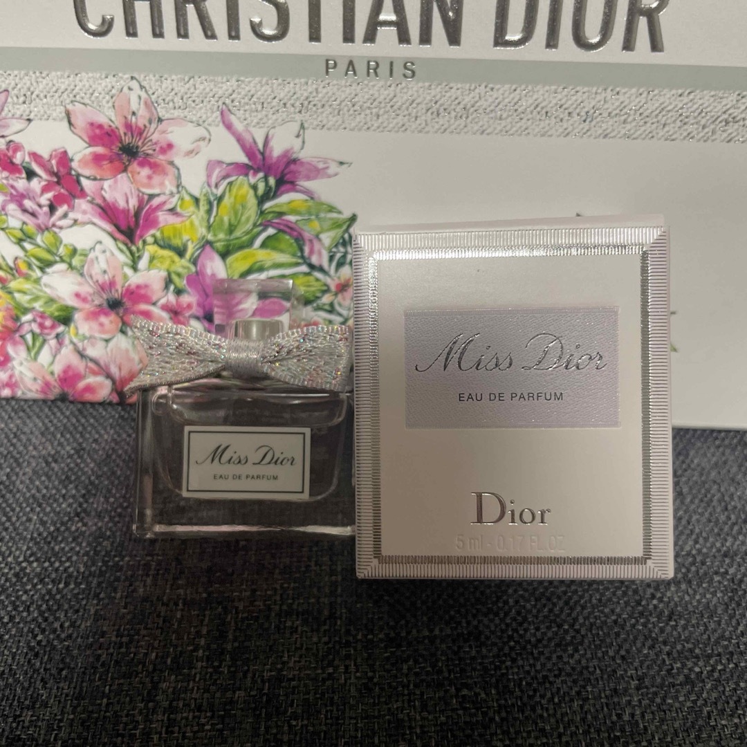 Dior(ディオール)の【新品】ミスディオール　オードゥ　パルファン コスメ/美容の香水(香水(女性用))の商品写真