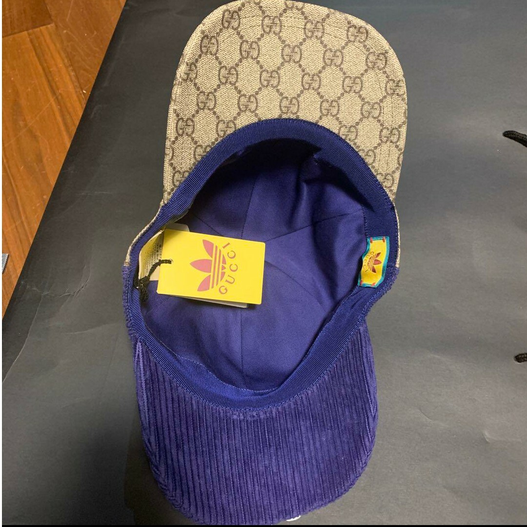 Gucci(グッチ)のadidas x Gucci double-sided baseball hat メンズの帽子(キャップ)の商品写真