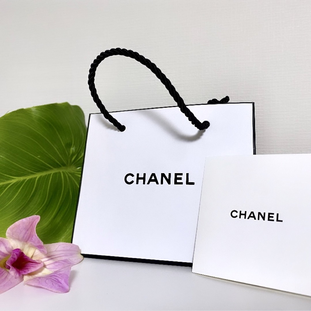 CHANEL - シャネル ショッパー 紙袋 コスメブランド袋 カード 空 CHANEL - シャネル ショッパー 紙袋 コスメブランド袋 カード 空
