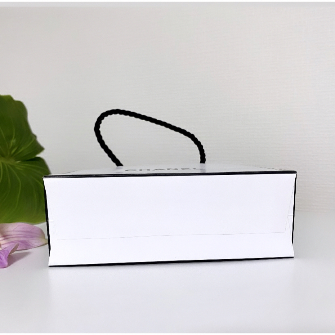 CHANEL - シャネル ショッパー 紙袋 コスメブランド袋 カード 空 CHANEL - シャネル ショッパー 紙袋 コスメブランド袋 カード 空