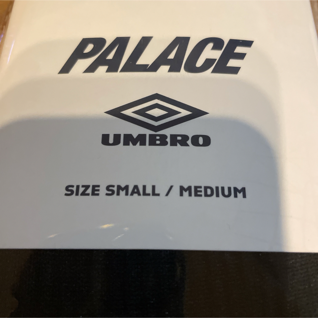 PALACE(パレス)のPALACE UMBRO TRAINING SOCK BLACK ソックス メンズのレッグウェア(ソックス)の商品写真