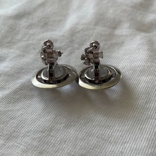 Vivienne Westwood(ピアス(両耳用))のフリマアイテム一覧 Vivienne Westwood(ピアス(両耳用))のフリマアイテム一覧