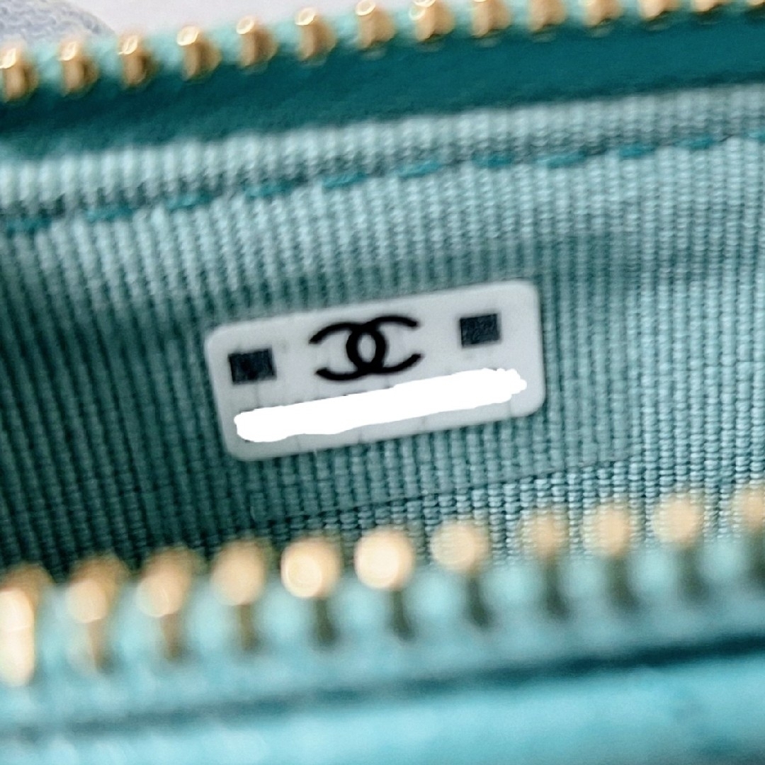 CHANEL(シャネル)の新品未使用 シャネル フラグメントケース カードケース ミニ財布 マトラッセ レディースのファッション小物(財布)の商品写真