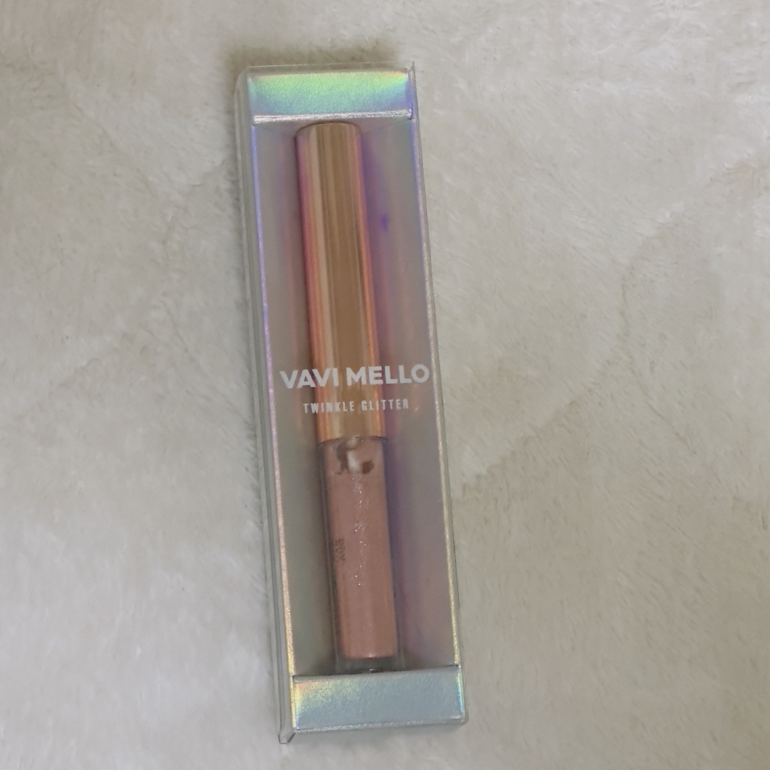 VAVI MELLO(バビメロ)のバビメロ トゥインクルグリッター 02 コスメ/美容のベースメイク/化粧品(アイシャドウ)の商品写真