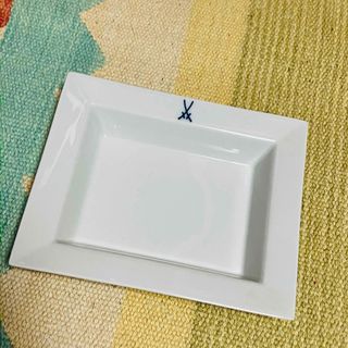 MEISSEN - 【レア美品】ドイツのマイセンの雪、松の木が描かれた絵皿の MEISSEN - 【レア美品】ドイツのマイセンの雪、松の木が描かれた絵皿の