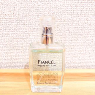 フィアンセ(FIANCEE)のフィアンセ　ハピリーエバーアフター オードパルファン　イノセントブルーブーケ(香水(女性用))