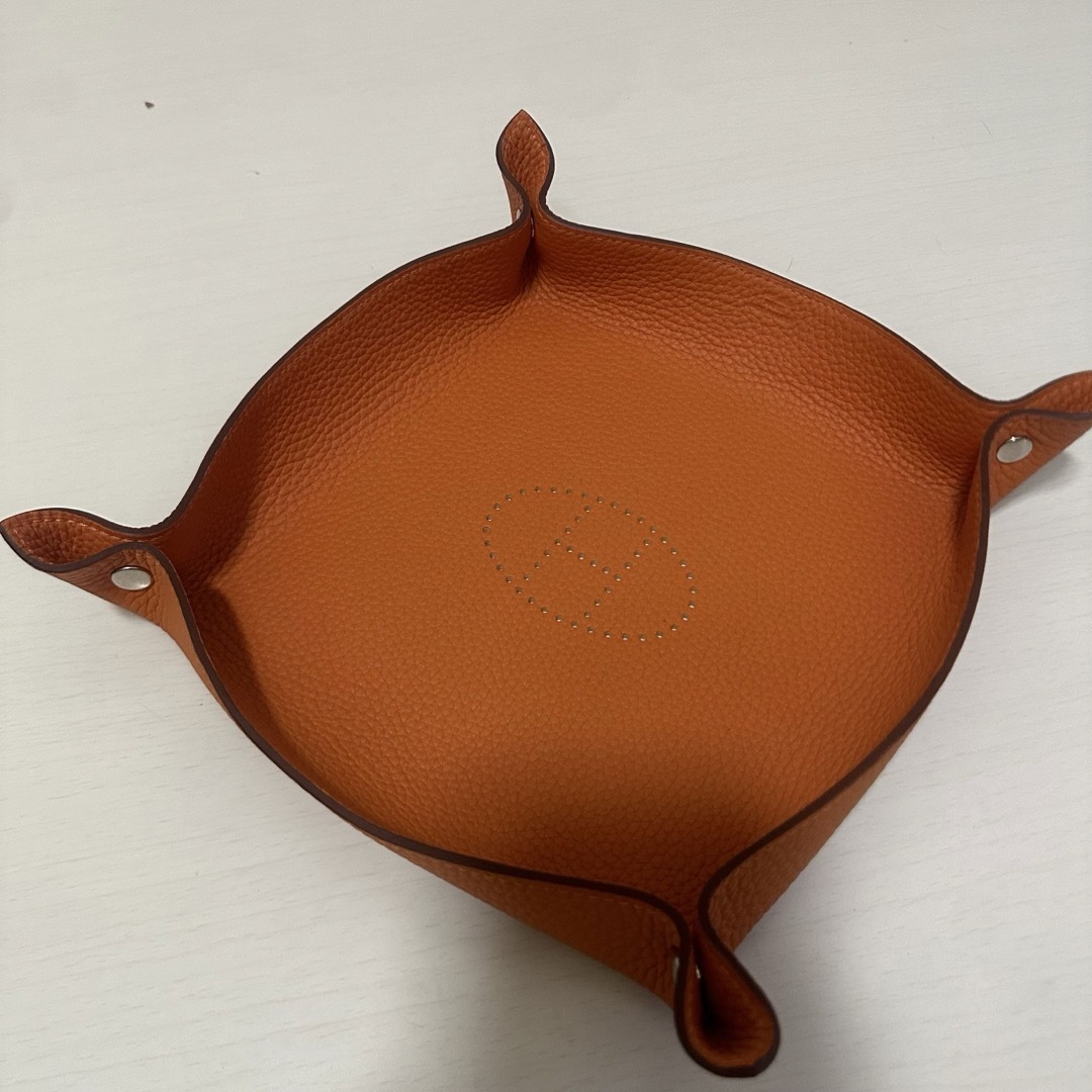 Hermes(エルメス)のseramt様専用　　Hermes ウィドポッシュ　美品🐎🧡🍊 レディースのアクセサリー(ネックレス)の商品写真