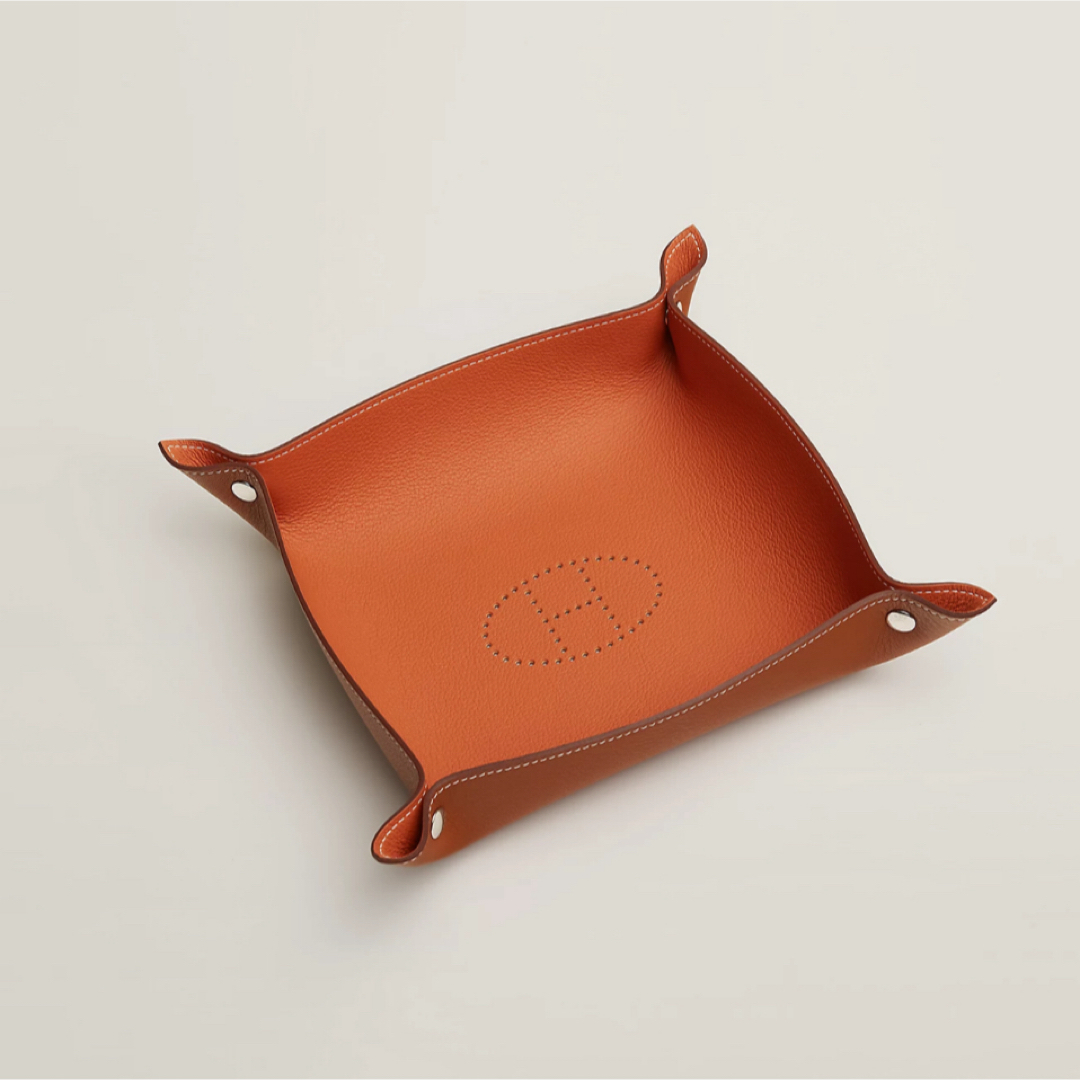 Hermes(エルメス)のseramt様専用　　Hermes ウィドポッシュ　美品🐎🧡🍊 レディースのアクセサリー(ネックレス)の商品写真