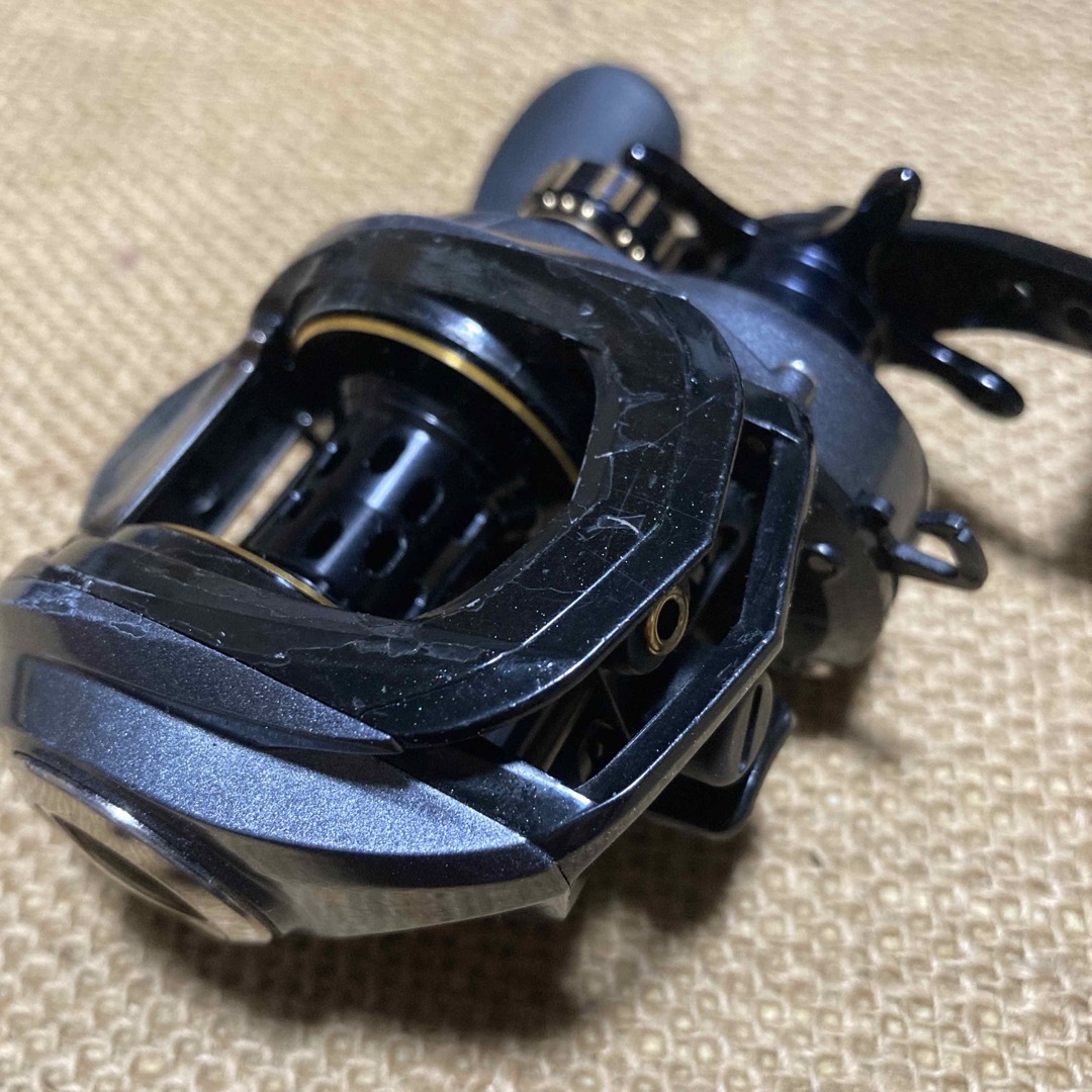 AbuGarcia(アブガルシア)のREVO LC6 アブガルシア スポーツ/アウトドアのフィッシング(リール)の商品写真