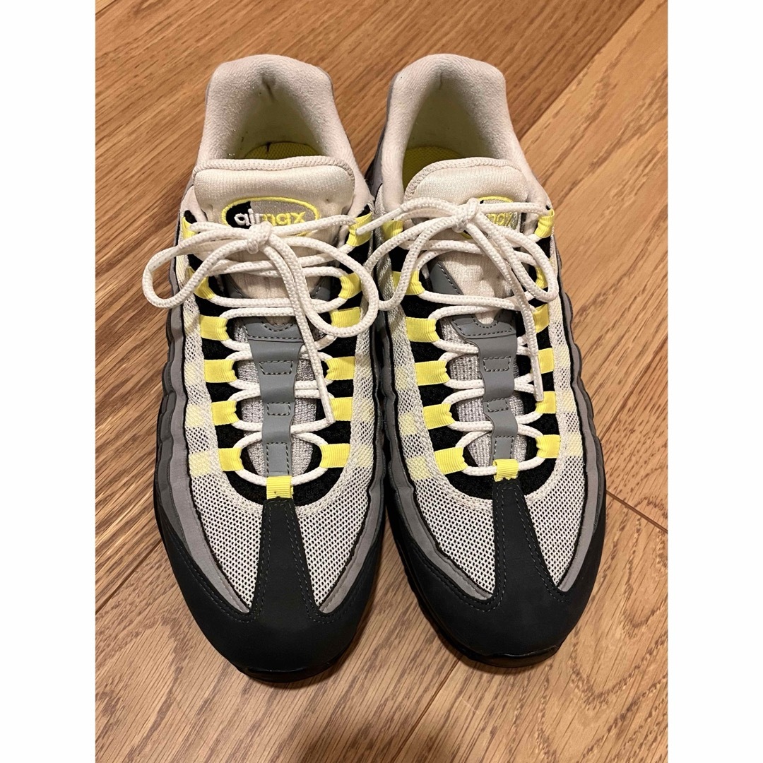 NIKE(ナイキ)の28cm Nike Air Max 95 OG Neon Yellow2020 メンズの靴/シューズ(スニーカー)の商品写真