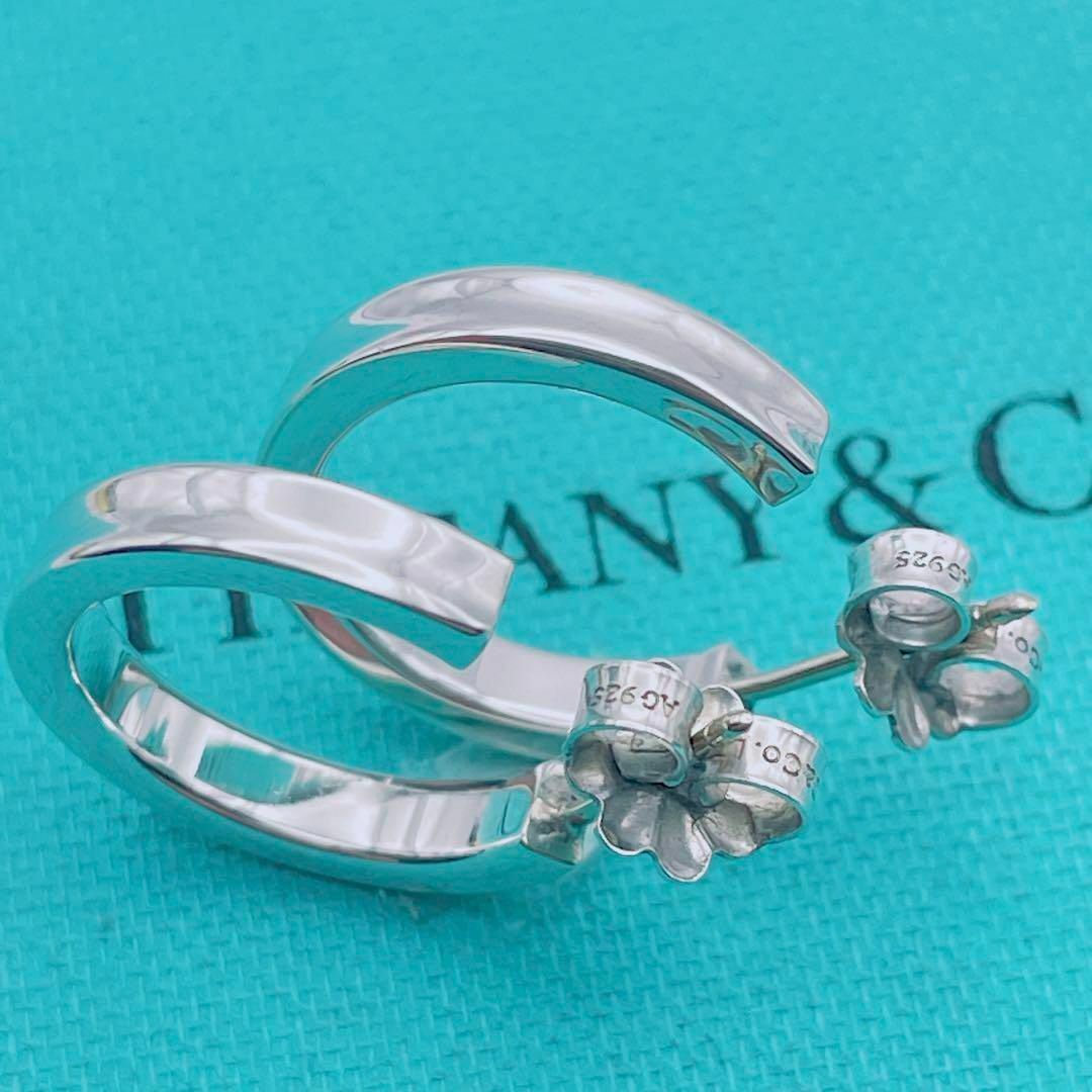 Tiffany & Co.(ティファニー)の【極美品】Tiffany & Co. ピアス　ナロー リング　シルバー925 レディースのアクセサリー(ピアス)の商品写真