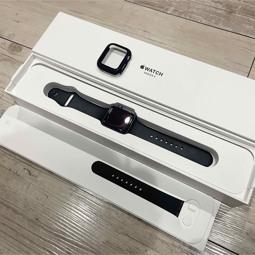 Apple Watch(アップルウォッチ)のApple Watch Series 3（GPSモデル）- 38mm メンズの時計(腕時計(デジタル))の商品写真