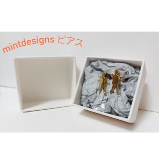 ミントデザインズ(mintdesigns)のmintdesigns　ミントデザインズ　アクセサリー　ゴールド　ピアス(ピアス)