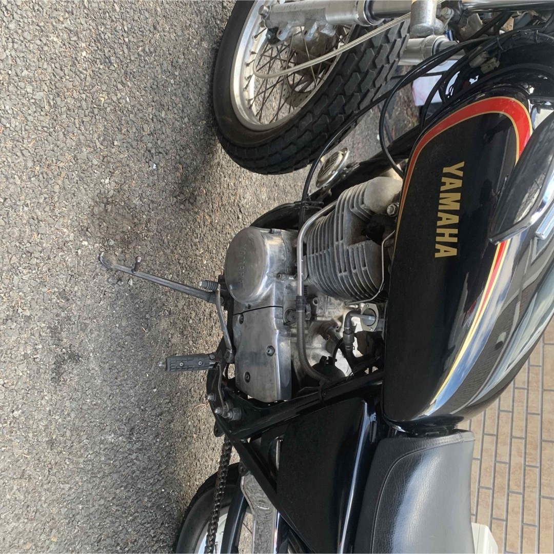 ヤマハ(ヤマハ)のsr400 3型　最終キャブ 自動車/バイクのバイク(車体)の商品写真