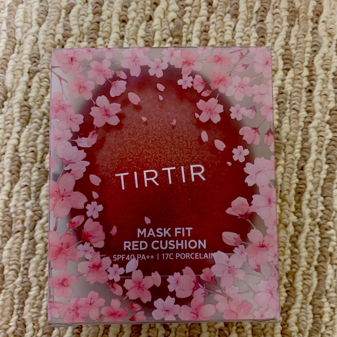 TIRTIR(ティルティル)のTIRTIRマスクフィットレッドクッション18g コスメ/美容のベースメイク/化粧品(ファンデーション)の商品写真