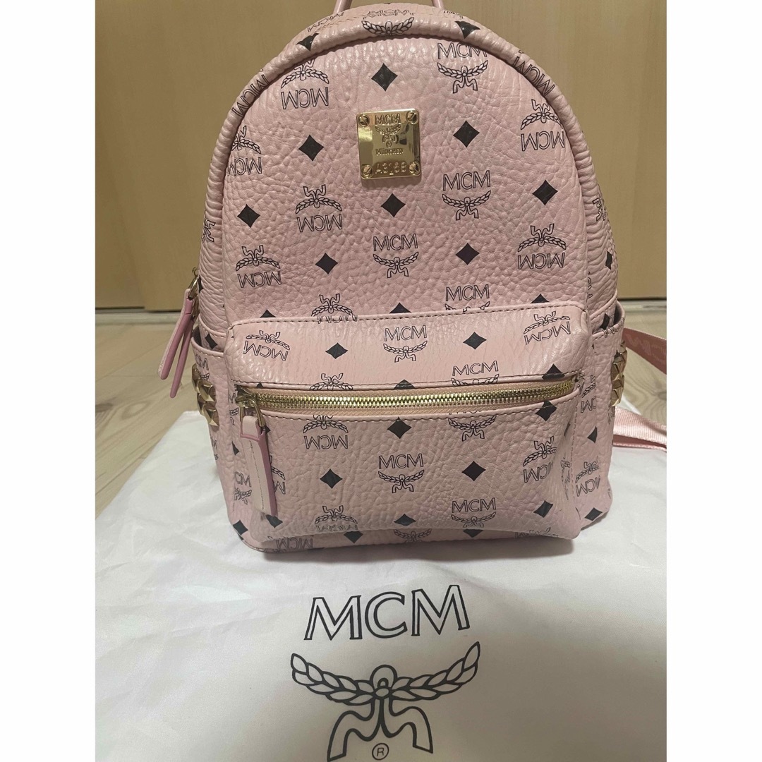 MCM(エムシーエム)のMCMリュック レディースのバッグ(リュック/バックパック)の商品写真