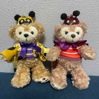 ディズニー(Disney)のダッフィ&シェリーメイぬいぐるみバッチ　てんとう虫　ハロウィン(キャラクターグッズ)