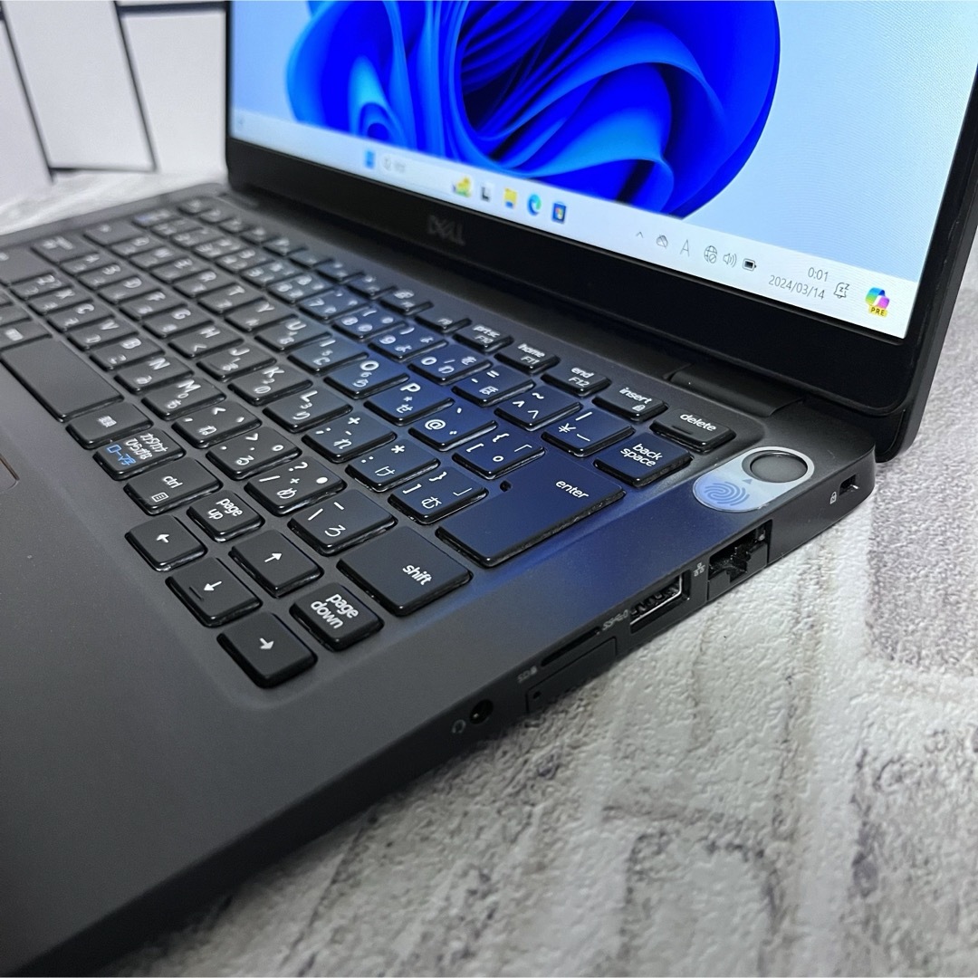 DELL(デル)の16G&512G DELL Latitude 5300 corei7 8665U スマホ/家電/カメラのPC/タブレット(ノートPC)の商品写真