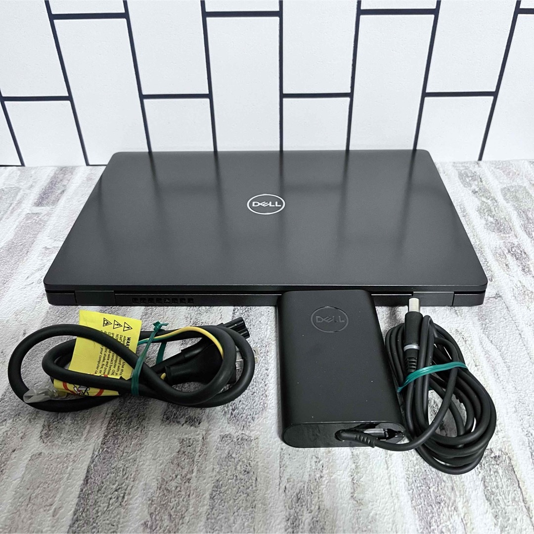 DELL(デル)の16G&512G DELL Latitude 5300 corei7 8665U スマホ/家電/カメラのPC/タブレット(ノートPC)の商品写真