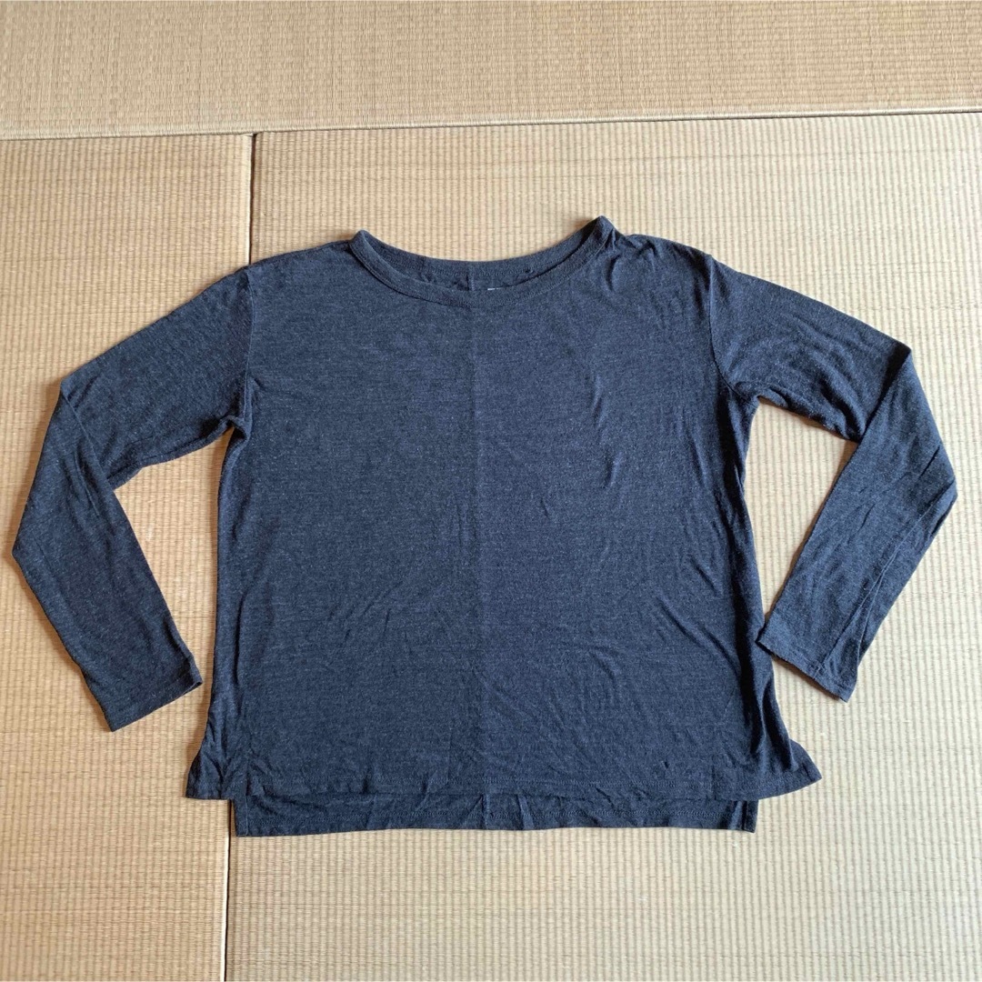 UNIQLO(ユニクロ)のUNIQLO ユニクロ ロングスリーブ 長袖 Tシャツ インナーシャツ ブラック レディースのトップス(Tシャツ(長袖/七分))の商品写真