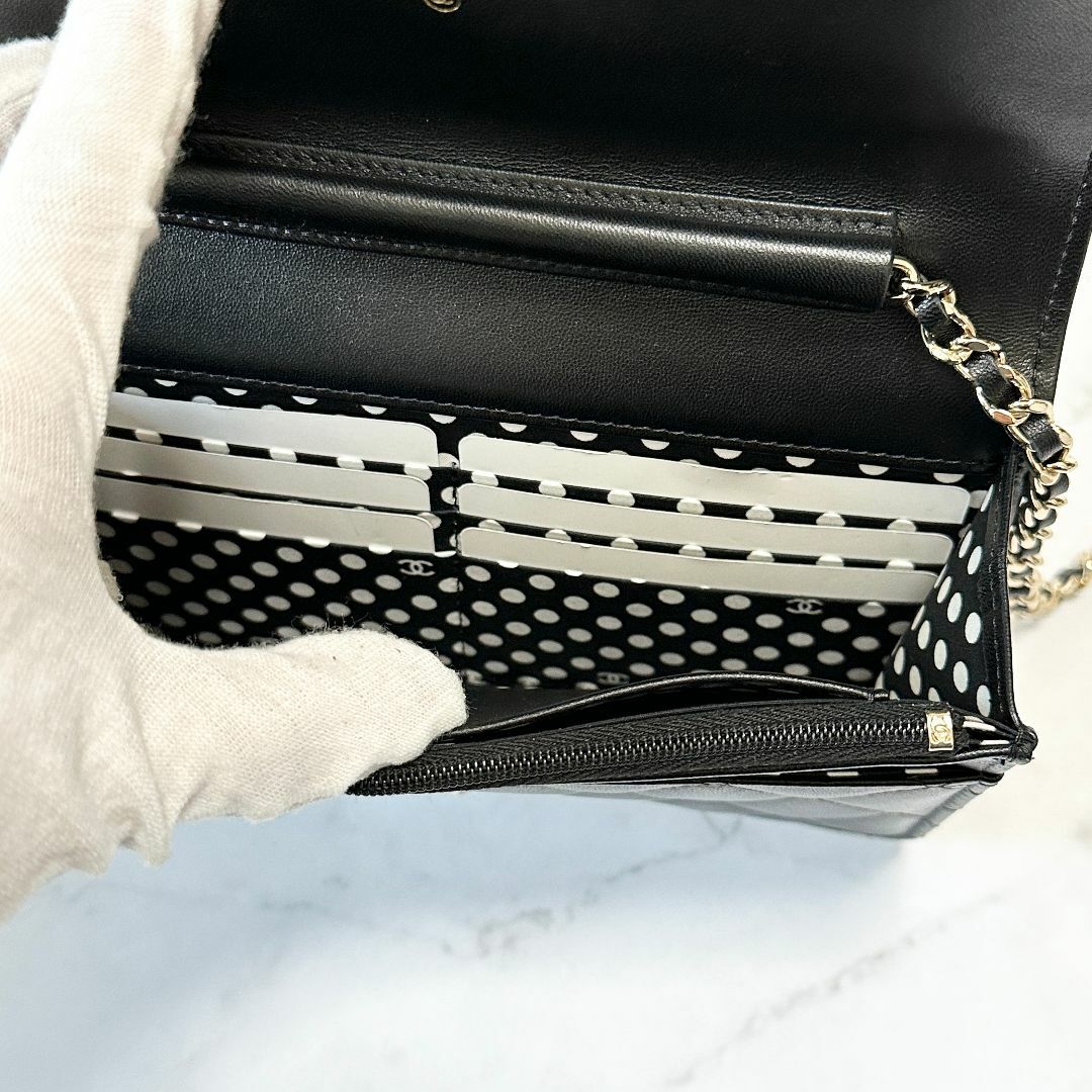 CHANEL*新作🎵シャネル パール ロゴ チェーン バッグ CHANEL*新作🎵シャネル パール ロゴ チェーン バッグ