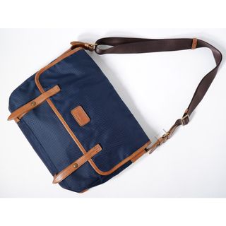 トゥミ(TUMI)のTUMI/トゥミ 7871NVY  SUNDANCE ALBUQUERQE EAST/WEST MESSENGERメッセンジャーショルダーバッグ【-】【MBGA74369】(その他)