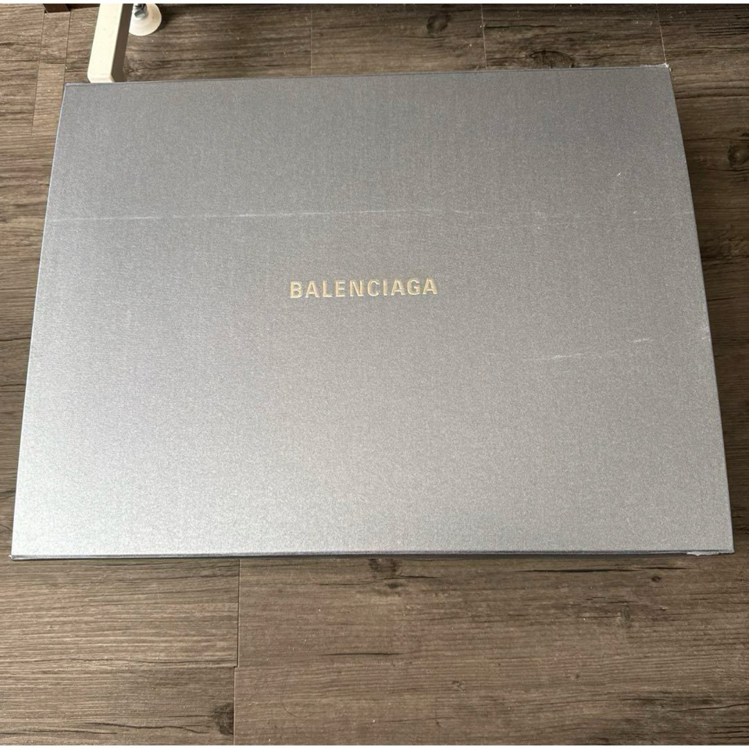 Balenciaga(バレンシアガ)のtomo様専用4/1 メンズのトップス(スウェット)の商品写真