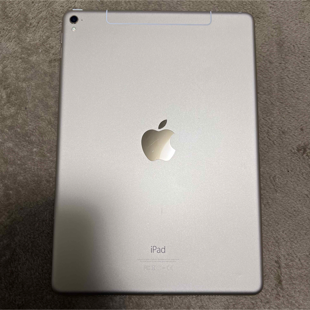 iPad(アイパッド)のiPad Pro 9.7 9.7インチ 128GB セルラー ゴールド スマホ/家電/カメラのPC/タブレット(タブレット)の商品写真