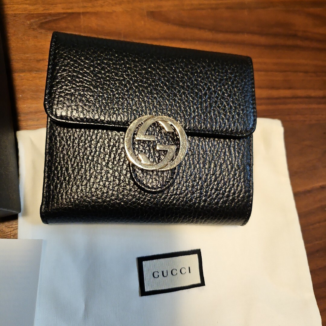 Gucci(グッチ)の今だけこのお値段早い者勝ち！！お値下げ未使用☆GUCCI財布 レディースのファッション小物(財布)の商品写真