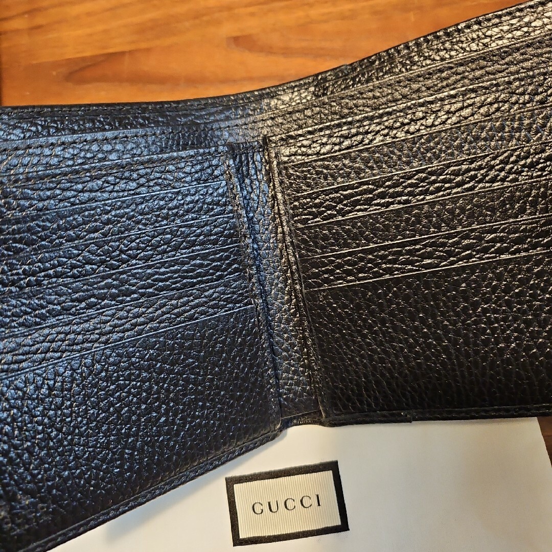 Gucci(グッチ)の今だけこのお値段早い者勝ち！！お値下げ未使用☆GUCCI財布 レディースのファッション小物(財布)の商品写真