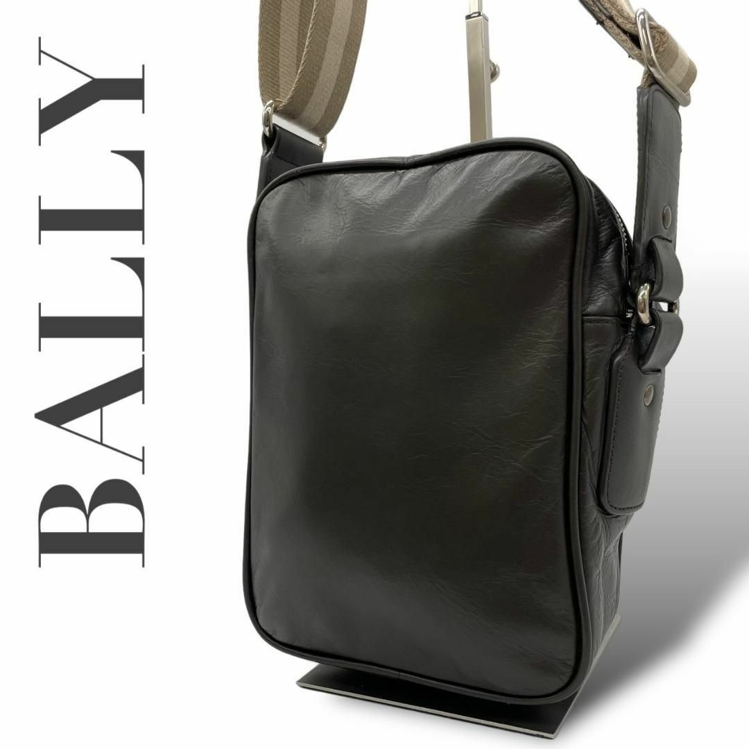 Bally(バリー)の美品　BALLY バリー　s3 レザー　ショルダーバッグ　斜め掛け　ブラウン　茶 レディースのバッグ(ショルダーバッグ)の商品写真