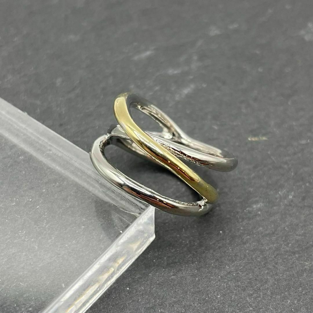ツートンリング　指輪　ゴールド　シルバー　レディース　クロス　シンプル　オシャレ レディースのアクセサリー(リング(指輪))の商品写真