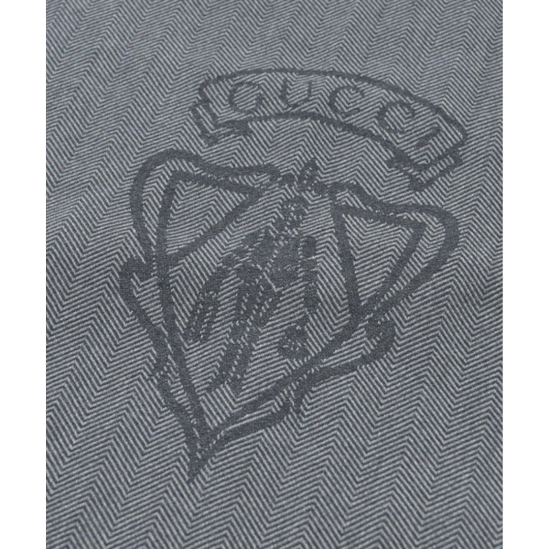 Gucci(グッチ)のGUCCI グッチ マフラー - グレー系(ヘリンボーン) 【古着】【中古】 メンズのファッション小物(マフラー)の商品写真