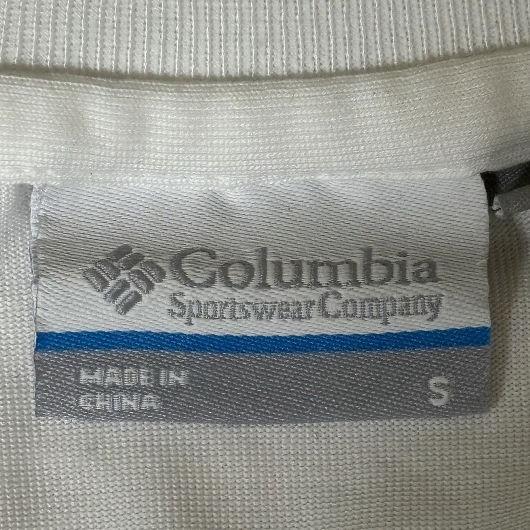 Columbia(コロンビア)の【美品】コロンビア Tシャツ 半袖 ホワイト S 刺繍ロゴ プリント インナー レディースのトップス(Tシャツ(半袖/袖なし))の商品写真