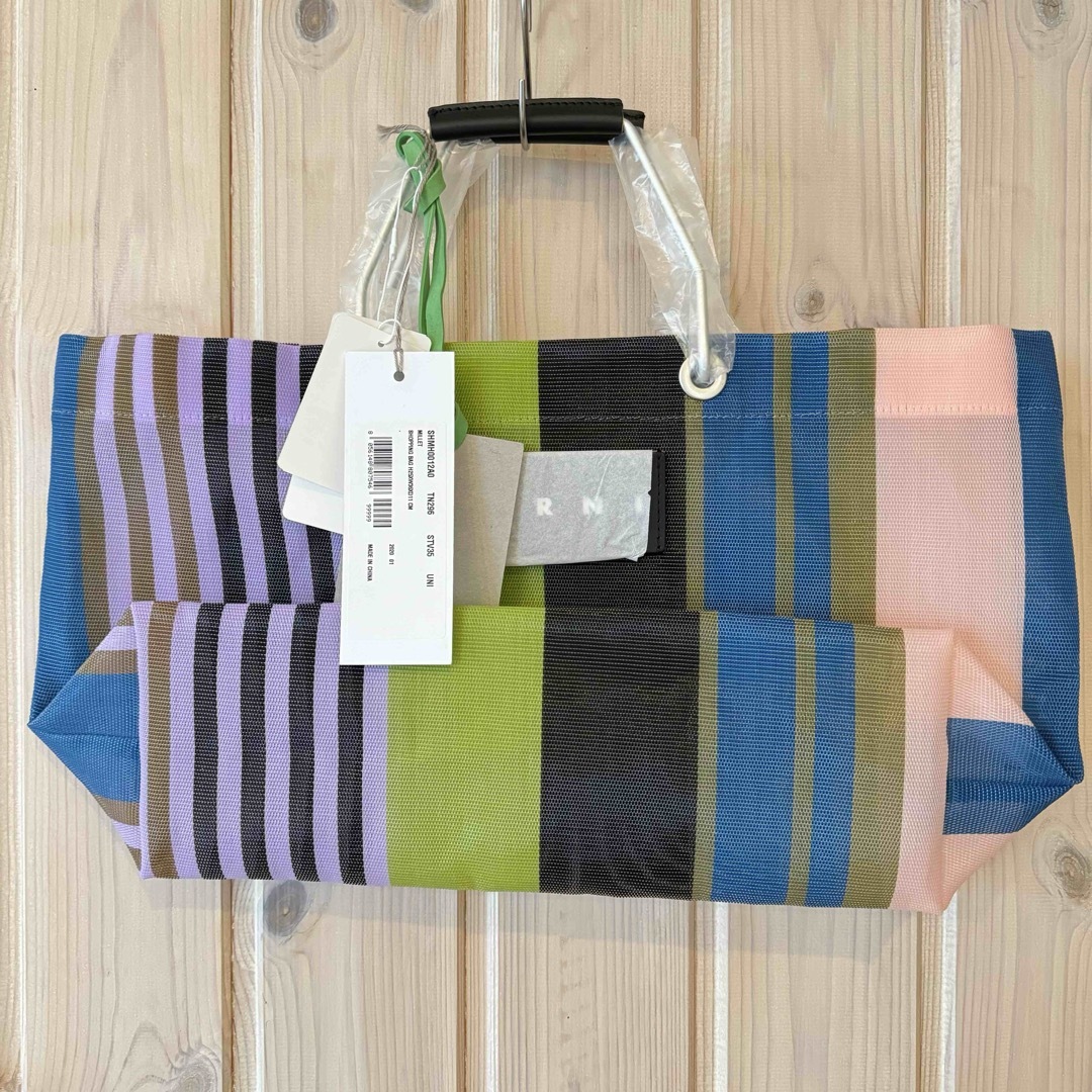 マルニ Marni フラワーカフェ マルチグリーン ストライプバッグ マルニ Marni フラワーカフェ マルチグリーン ストライプバッグ