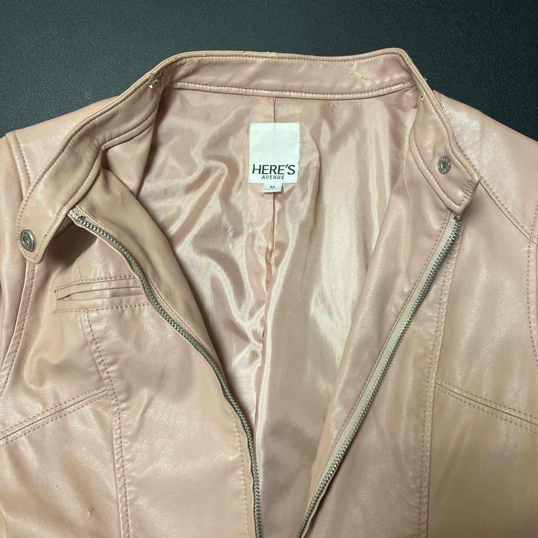 HERE'S(ヒアーズ)のレディース　レザージャケット　ピンク　M メンズのジャケット/アウター(レザージャケット)の商品写真