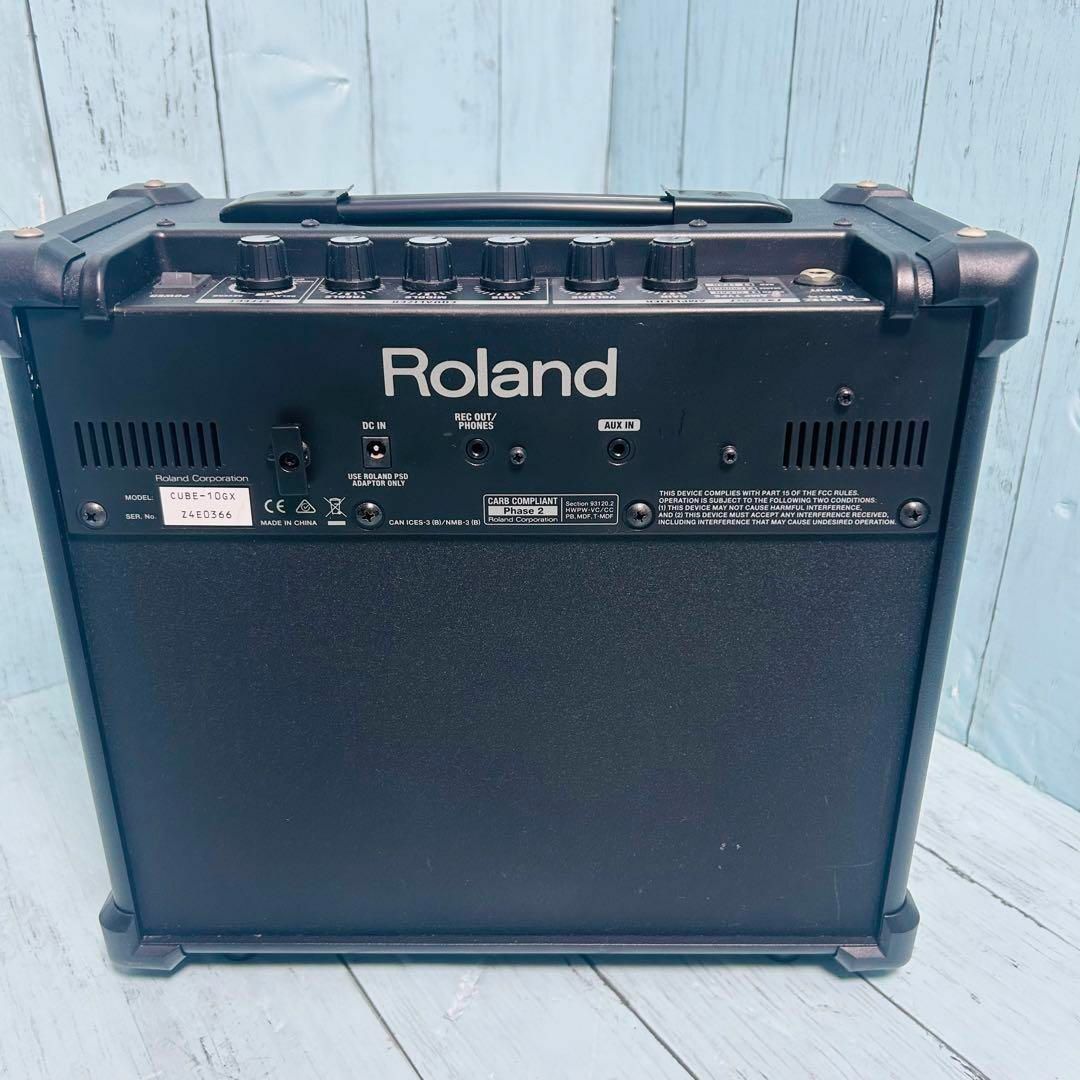 Roland(ローランド)のRoland ローランド　ギターアンプ　CUBE-10GX コンボタイプ　美品 楽器のギター(ギターアンプ)の商品写真