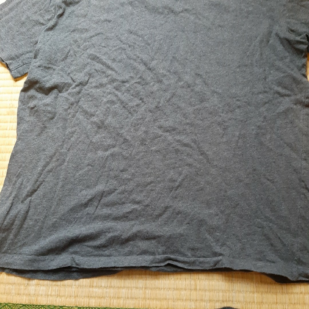 GAP(ギャップ)のGAP　濃いグレー半袖TシャツM メンズのトップス(Tシャツ/カットソー(半袖/袖なし))の商品写真