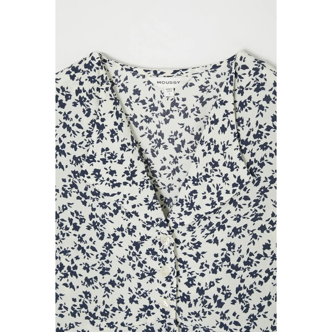 moussy(マウジー)のMOUSSY♡TINY FLORAL BLOUSE レディースのトップス(シャツ/ブラウス(半袖/袖なし))の商品写真