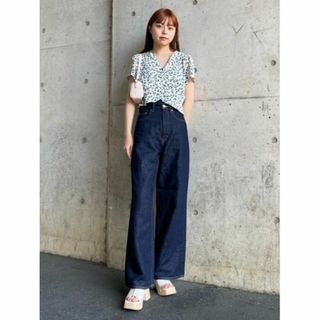 マウジー(moussy)のMOUSSY♡TINY FLORAL BLOUSE(シャツ/ブラウス(半袖/袖なし))