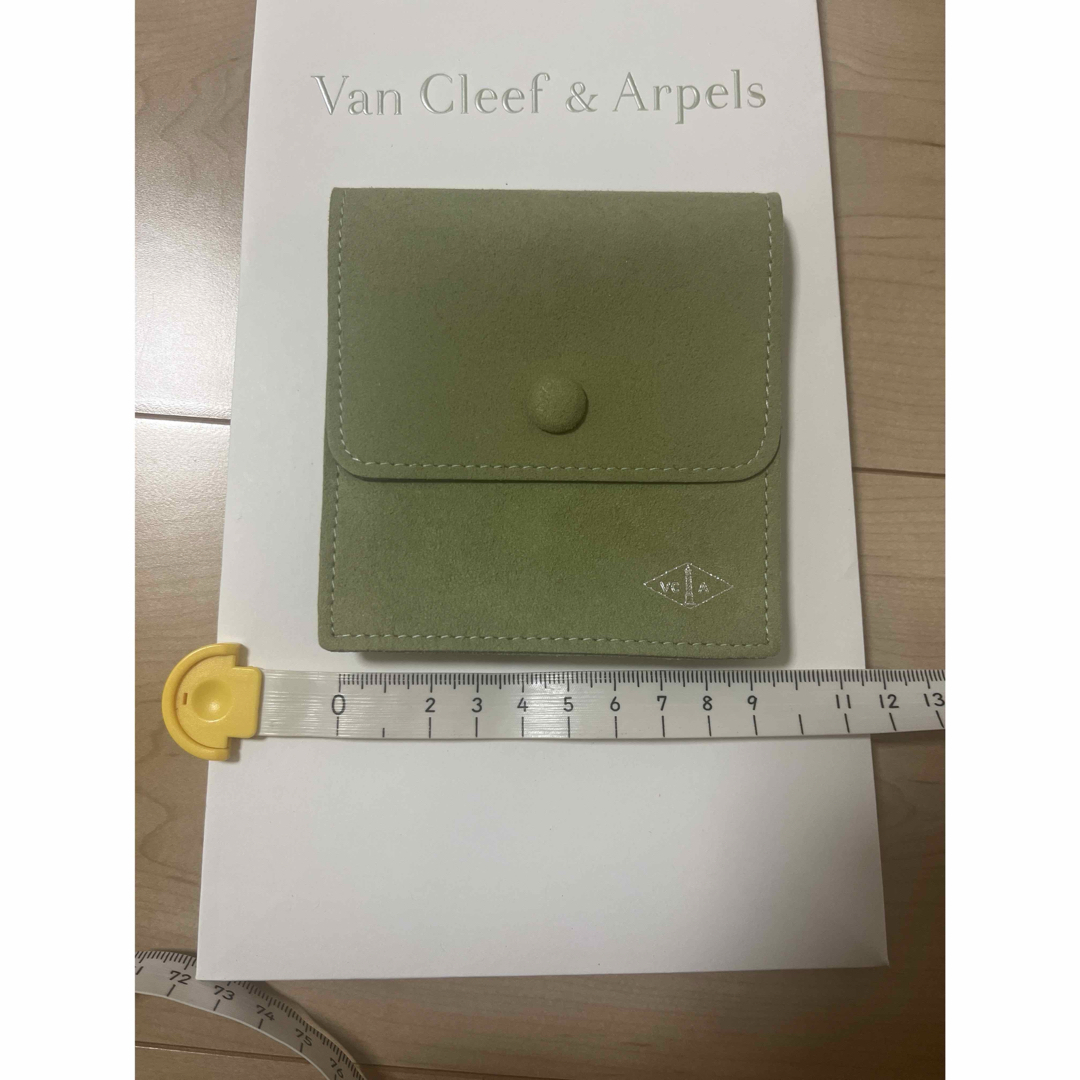 Van Cleef & Arpels(ヴァンクリーフアンドアーペル)の最終価格　ヴァンクリーフ　保存袋 レディースのバッグ(ショップ袋)の商品写真