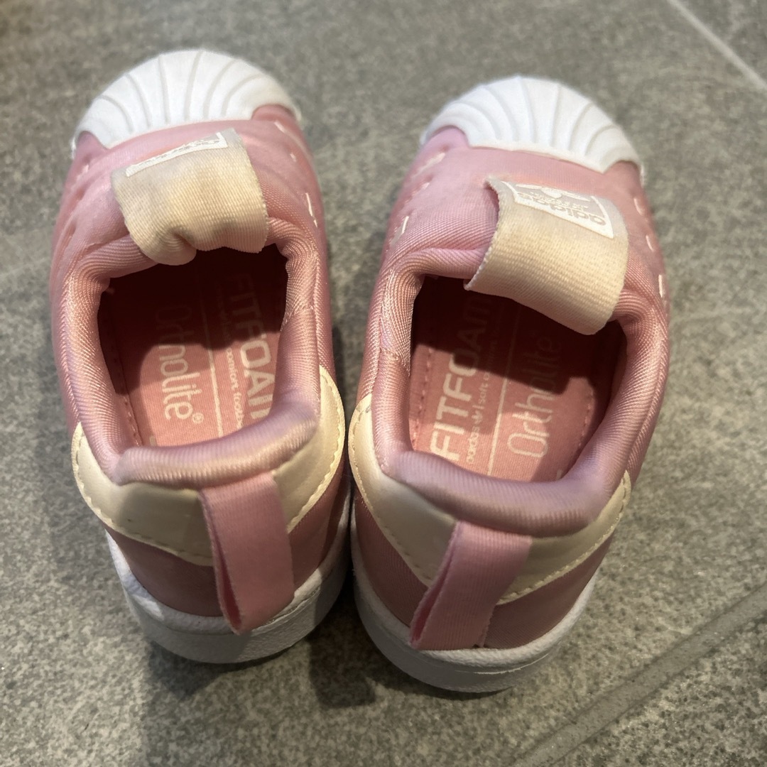 adidas(アディダス)のadidas スリッポン　スニーカー　11.5cm ピンク キッズ/ベビー/マタニティのベビー靴/シューズ(~14cm)(スニーカー)の商品写真