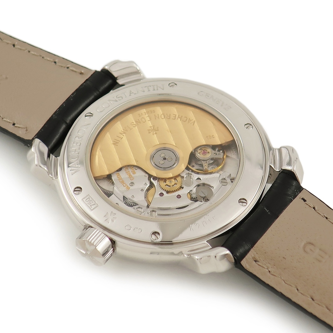 VACHERON CONSTANTIN(ヴァシュロンコンスタンタン)のヴァシュロン・コンスタンタン  マルタ ラージカレンダー 42015/0 メンズの時計(腕時計(アナログ))の商品写真
