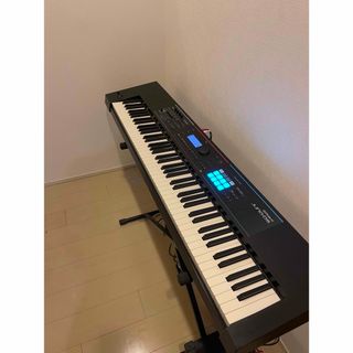 ローランド(Roland)のROLAND JUNO-DS88 88鍵キーボードシンセサイザー純正スタンド付き(キーボード/シンセサイザー)